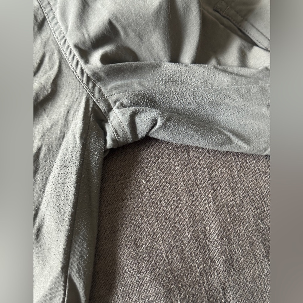 Vuori Scout Joggers in Vintage Black - Picture 6 of 6